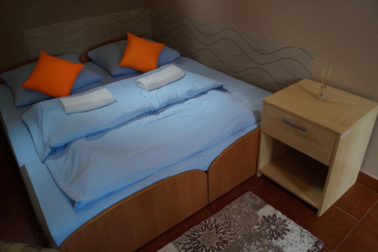 Osrodek Wypoczynkowy Forest Hotel Lublin Bagian luar foto